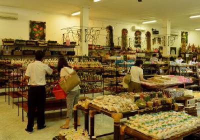 バリ島 ウルワツ寺院でケチャックダンス5